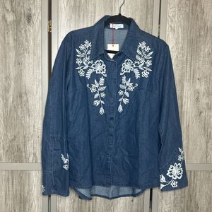 Solitaire Top Size S Denim Shirt Embroidered Button Up Western Cowgirl NWT